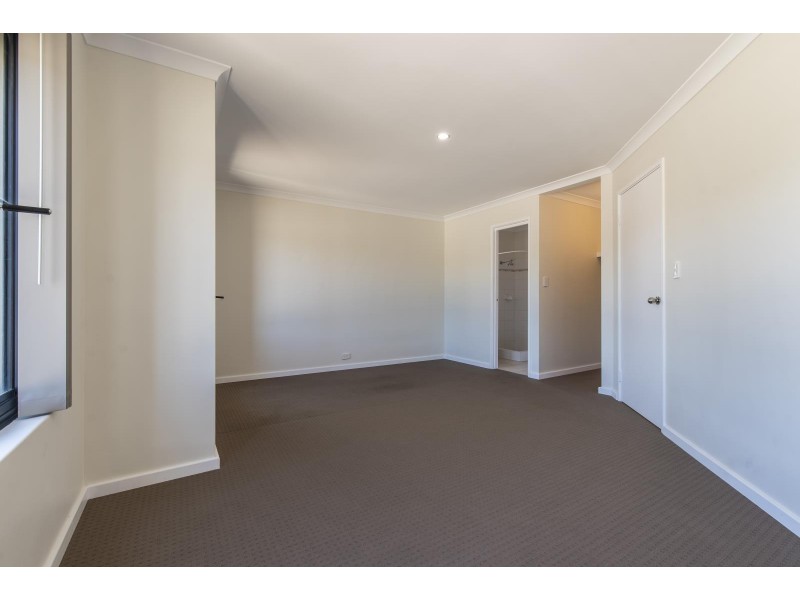 49 Ashley Road, Tapping WA 6065