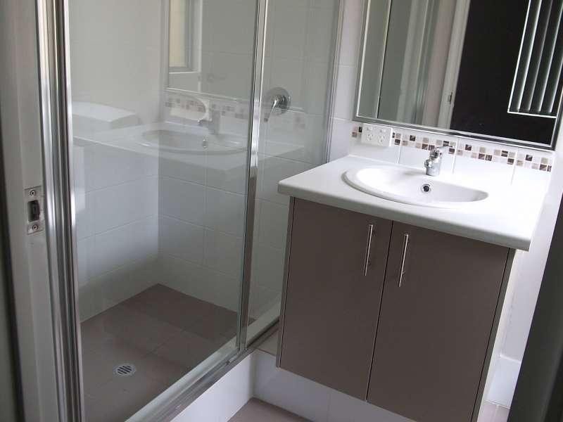 1/12 Arbon Way, Lockridge WA 6054