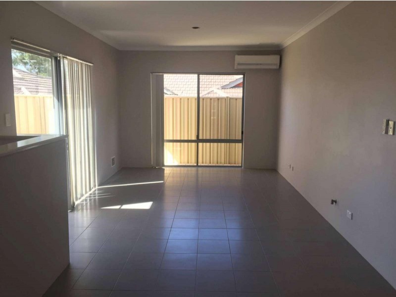 1/12 Arbon Way, Lockridge WA 6054