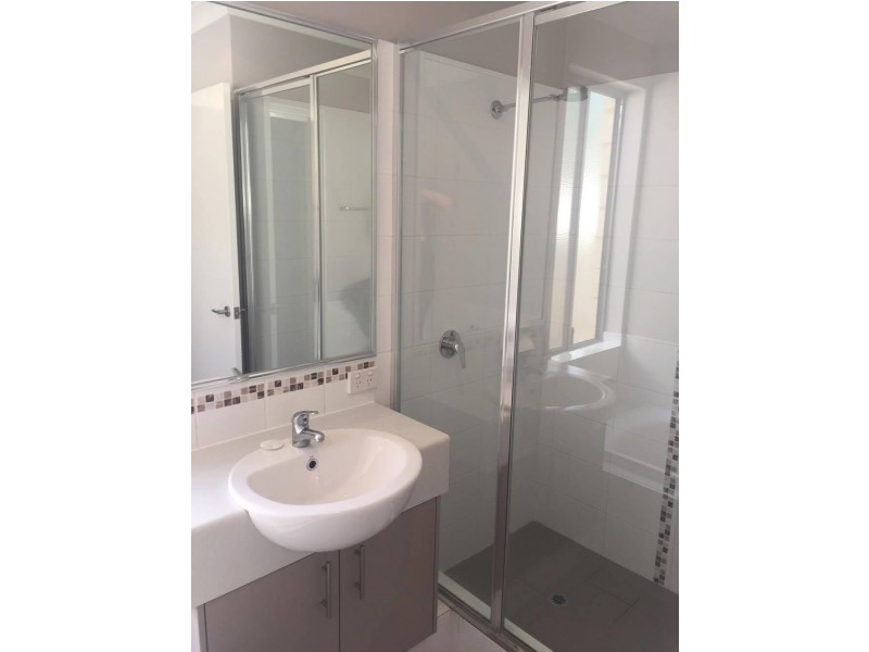 1/12 Arbon Way, Lockridge WA 6054