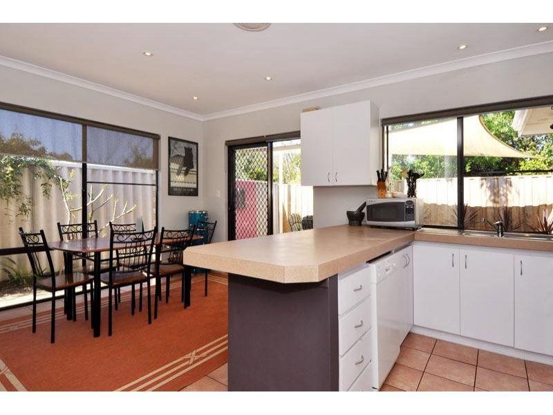 72A Green Street, Joondanna WA 6060