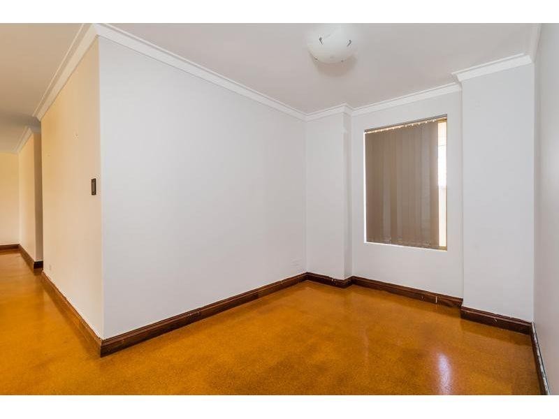 11 Emile Court, North Lake WA 6163