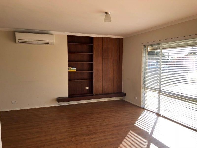 4 Bauhinia Way, Forrestfield WA 6058