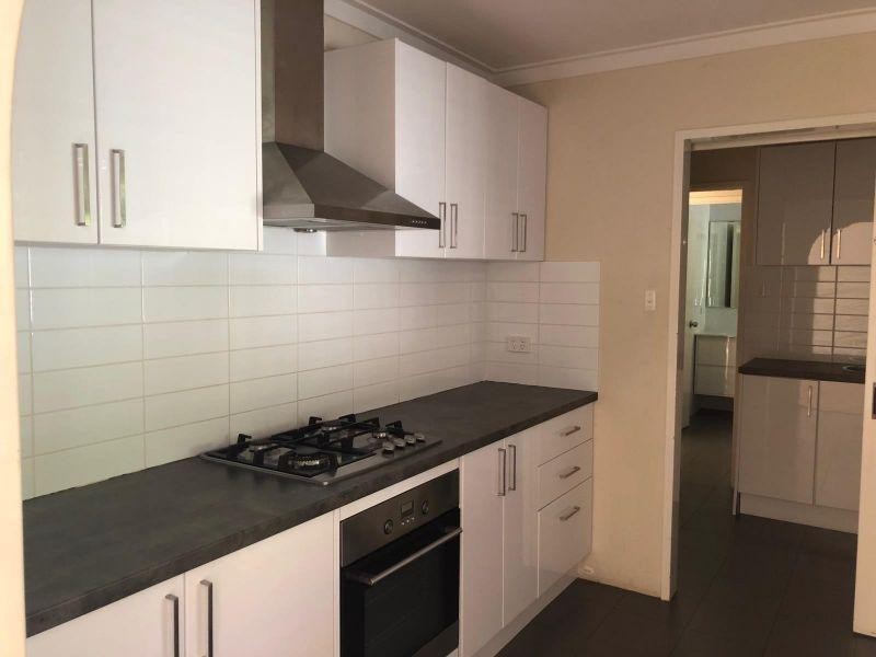 4 Bauhinia Way, Forrestfield WA 6058