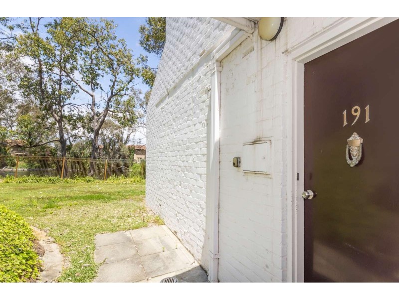 191/12 Wall Street, Maylands WA 6051