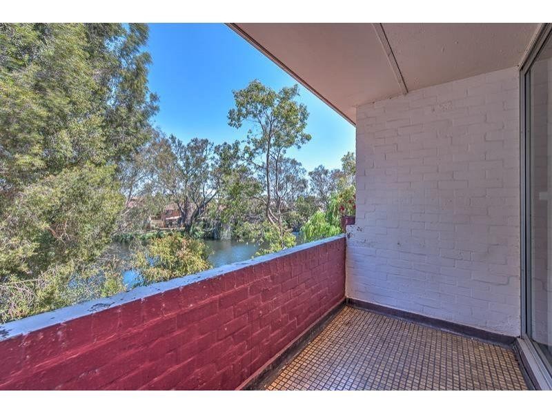 187/12 Wall Street, Maylands WA 6051