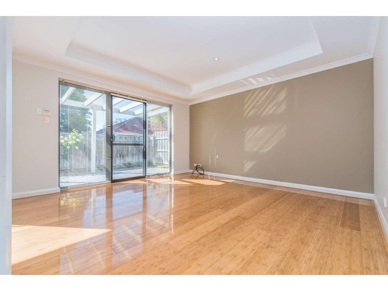 86B Fitzroy Road, Rivervale WA 6103