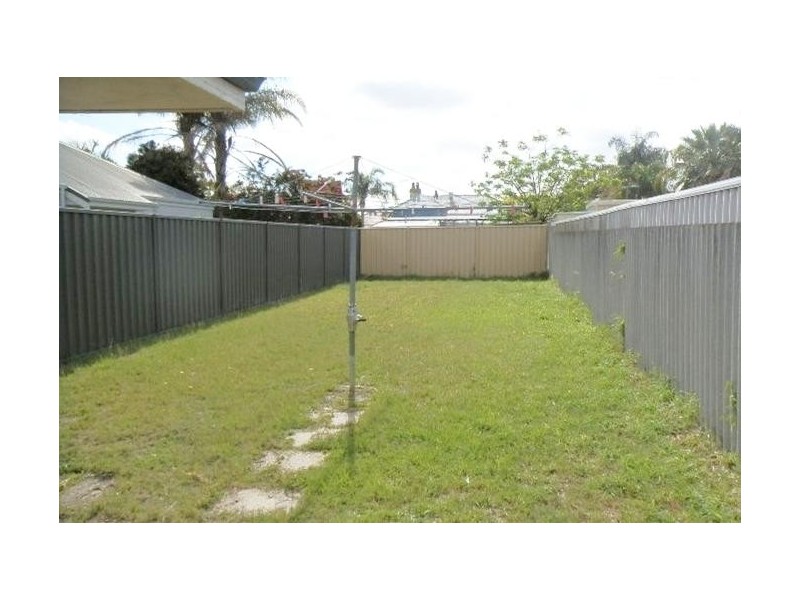 9A Grantham Place, Carlisle WA 6101