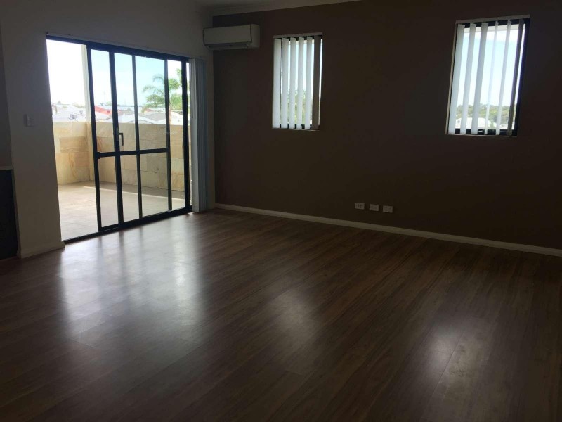 6/35 Brushfoot Boulevard, Success WA 6164