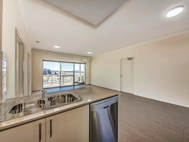 32/3 Urban Lane, Ellenbrook WA 6069