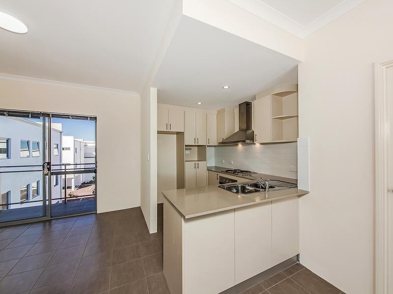 32/3 Urban Lane, Ellenbrook WA 6069