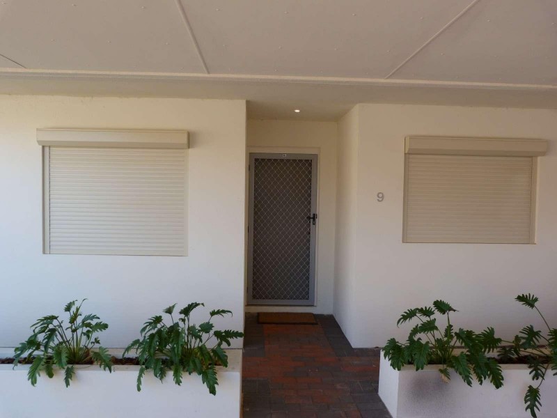 9/329 Sevenoaks Street, Cannington WA 6107