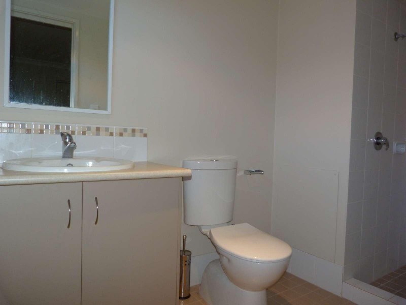 9/329 Sevenoaks Street, Cannington WA 6107