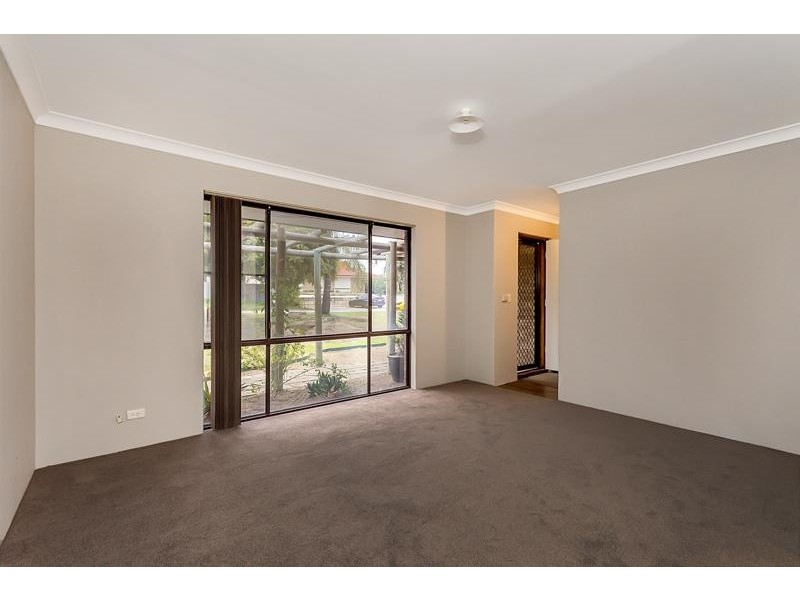 4 O’Donough Place, Beechboro WA 6063