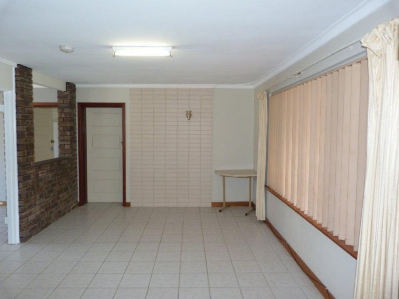 1 Garvey Street, Waterford WA 6152