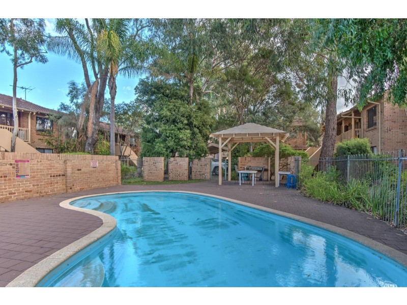 17/11 Brentham Street, Leederville WA 6007