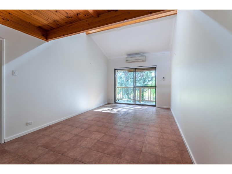 17/11 Brentham Street, Leederville WA 6007