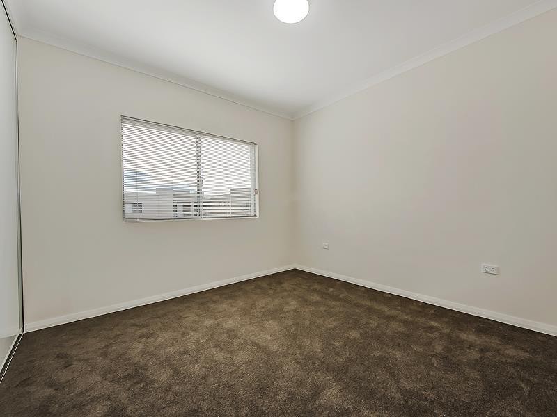37/2 Urban Lane, Ellenbrook WA 6069