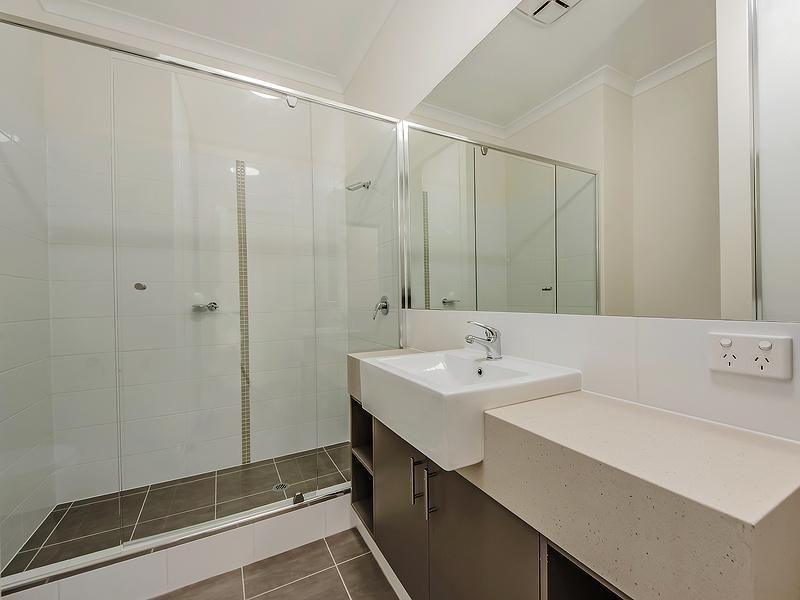 12/3 Villa Pass, Ellenbrook WA 6069