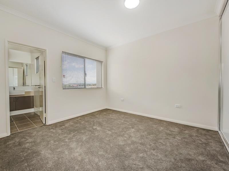12/3 Villa Pass, Ellenbrook WA 6069