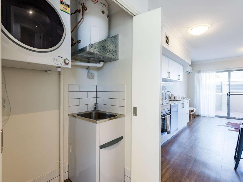 1/141 Railway Parade, Mount Lawley WA 6050