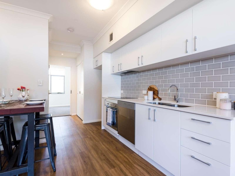 1/141 Railway Parade, Mount Lawley WA 6050