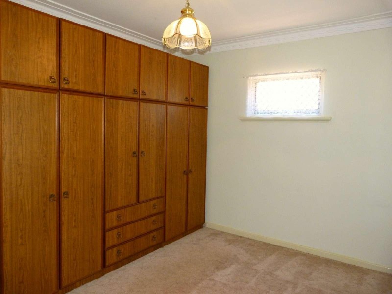 26 Frederick Road, Hamilton Hill WA 6163