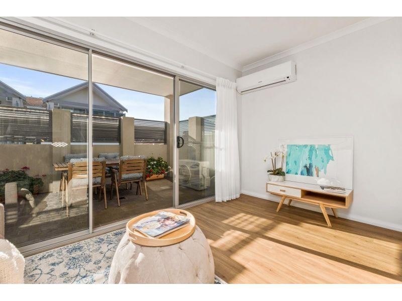 2/141 Railway Parade, Mount Lawley WA 6050