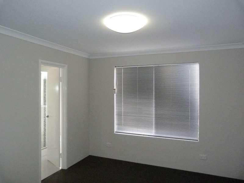 42 Dalvik Avenue, Merriwa WA 6030