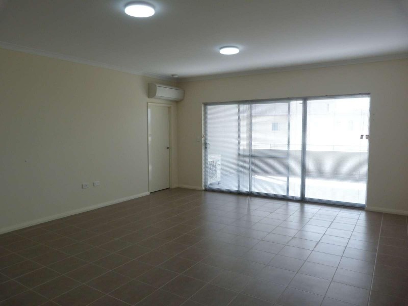 26/3 Villa Pass, Ellenbrook WA 6069