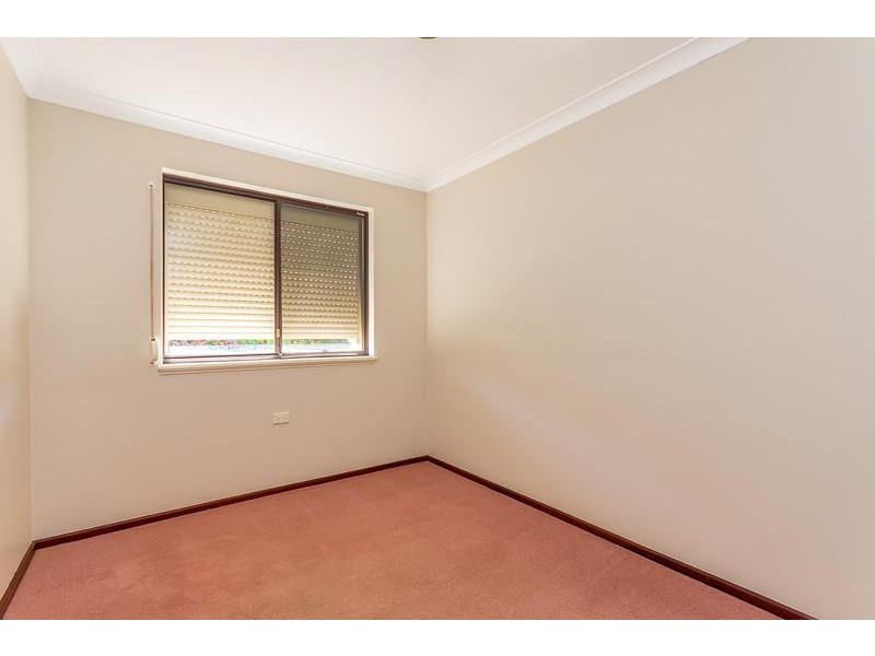 16 Grimrey Road, Lockridge WA 6054