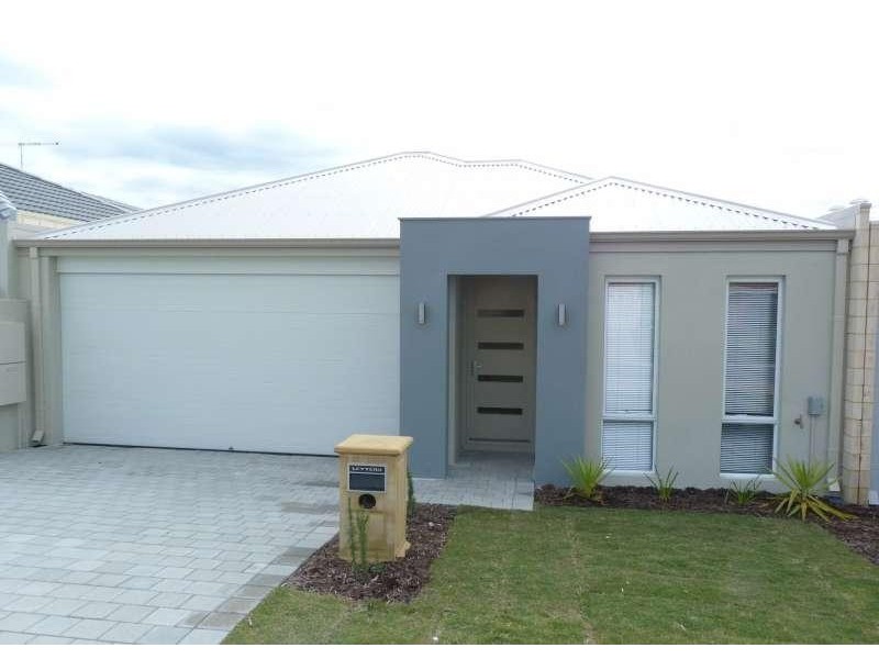 40 Dalvik Avenue, Merriwa WA 6030