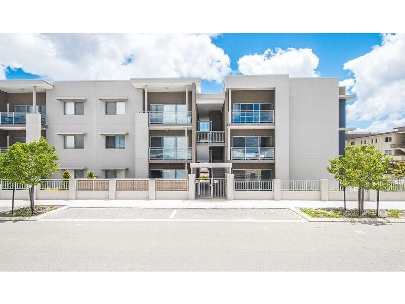 1/3 Villa Pass, Ellenbrook WA 6069