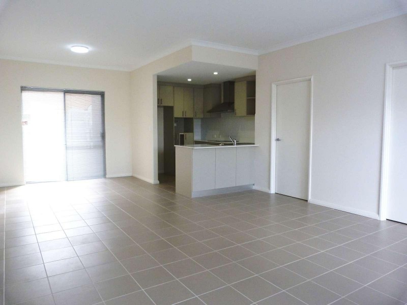 3/1 Villa Pass, Ellenbrook WA 6069