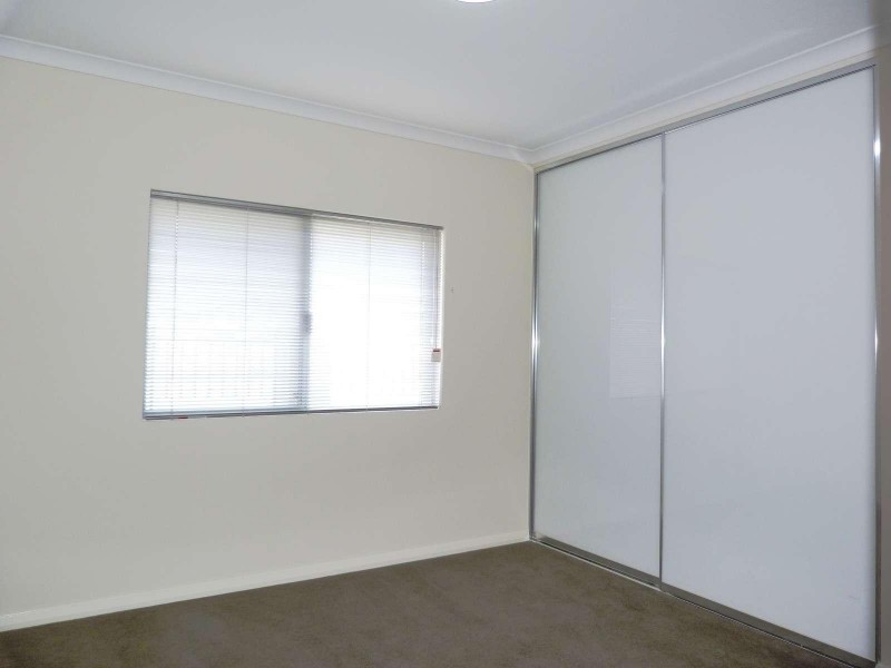 3/1 Villa Pass, Ellenbrook WA 6069