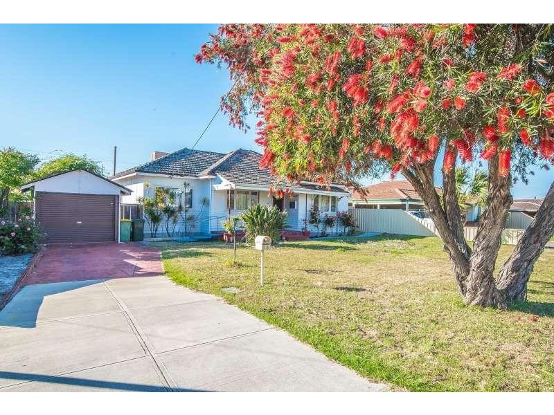 18 Clarke Street, East Cannington WA 6107