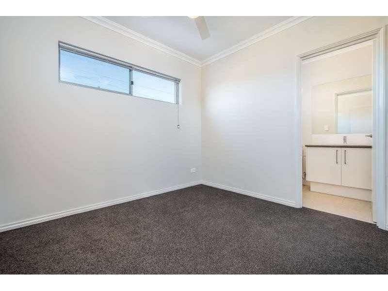 15/233 Wharf Street, Queens Park WA 6107