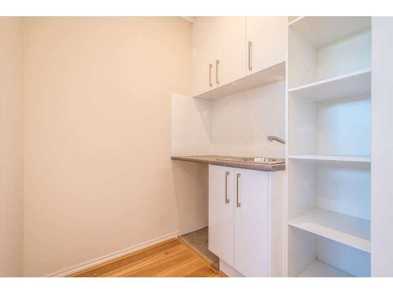 15/233 Wharf Street, Queens Park WA 6107