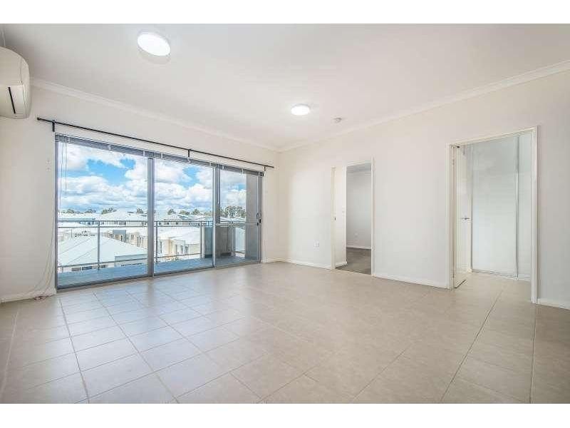 28/3 Villa Pass, Ellenbrook WA 6069