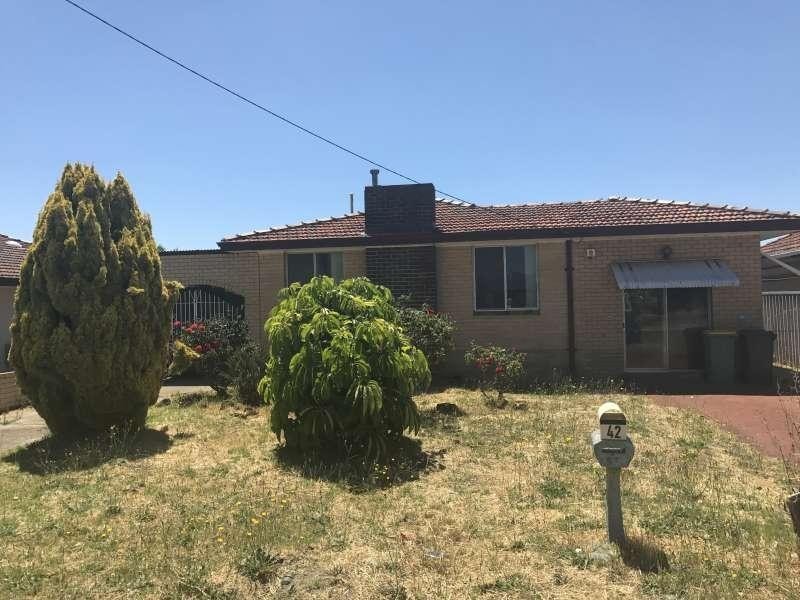 42 Gibbs Street, East Cannington WA 6107
