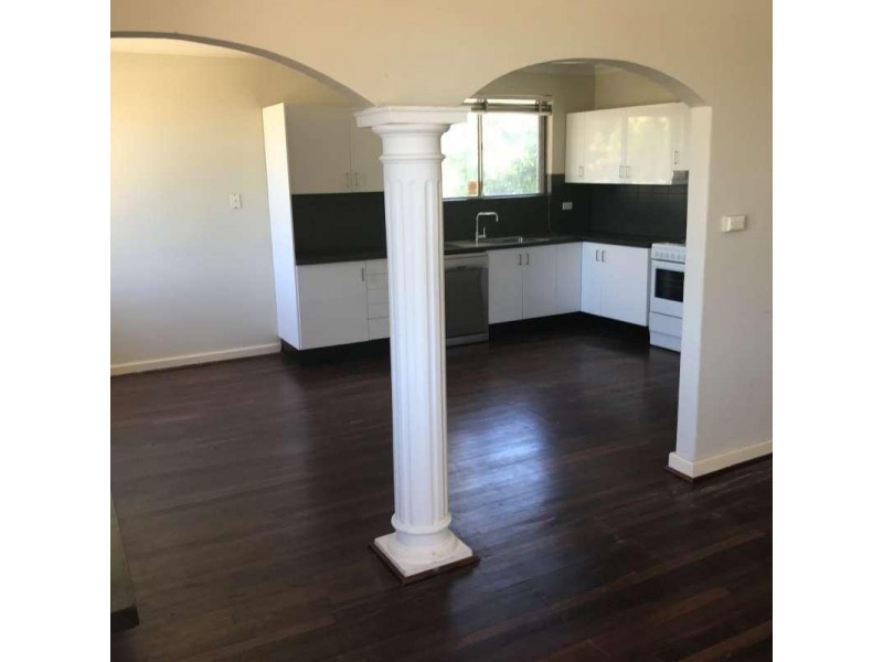 42 Gibbs Street, East Cannington WA 6107