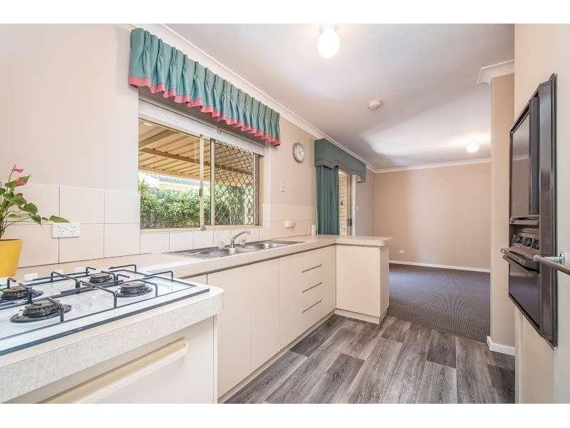 4/154 Armadale Road, Rivervale WA 6103