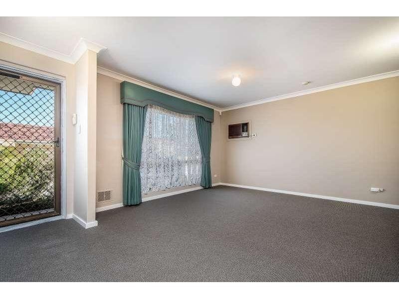 4/154 Armadale Road, Rivervale WA 6103