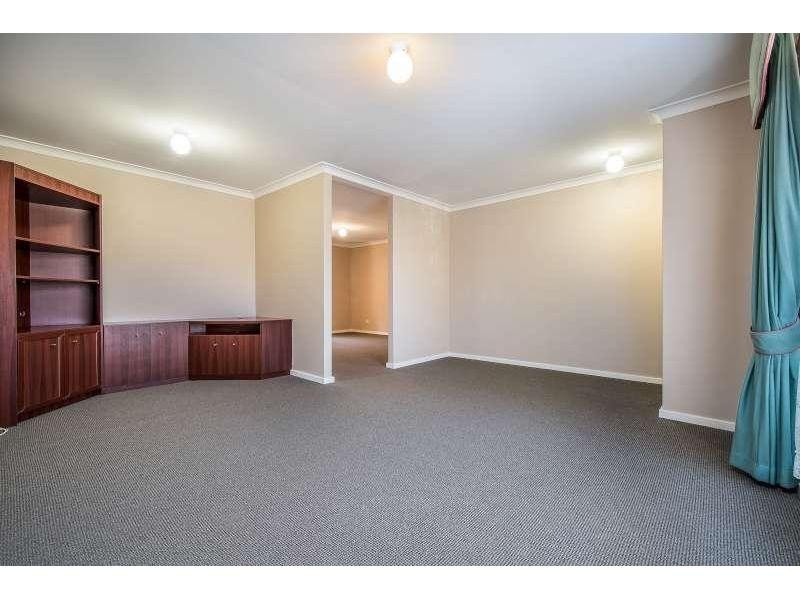 4/154 Armadale Road, Rivervale WA 6103