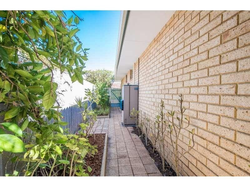 4/154 Armadale Road, Rivervale WA 6103