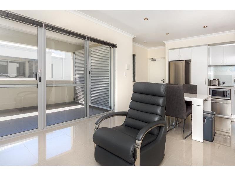 7/15 Hertha Road, Innaloo WA 6018