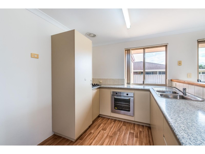 8 Carita Court, Maddington WA 6109