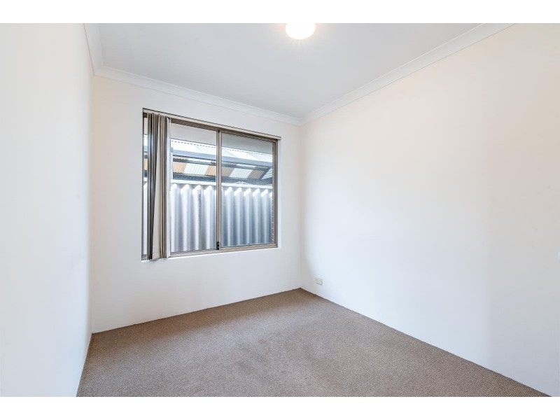 8 Carita Court, Maddington WA 6109