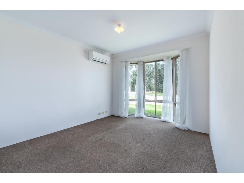 8 Carita Court, Maddington WA 6109