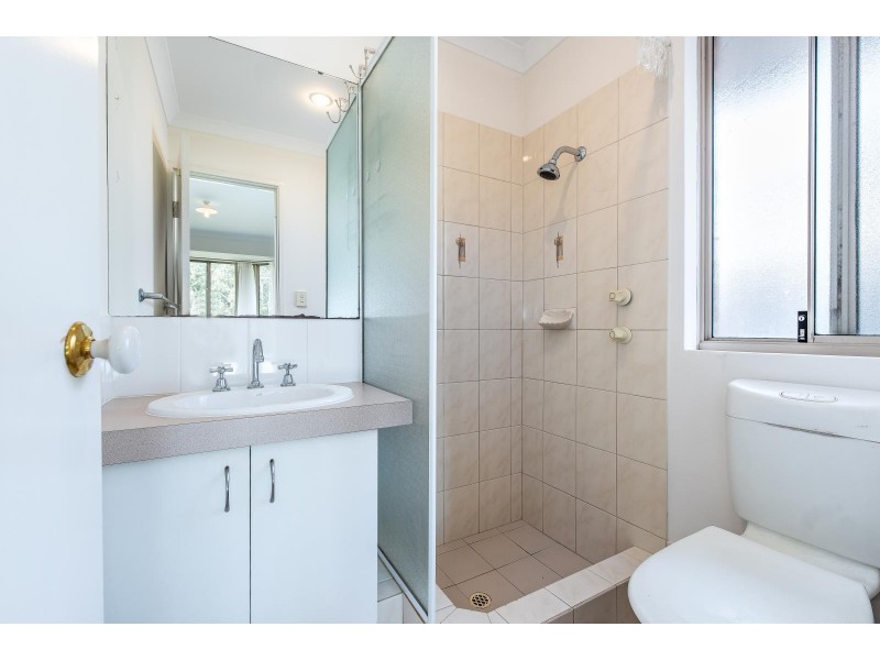 8 Carita Court, Maddington WA 6109